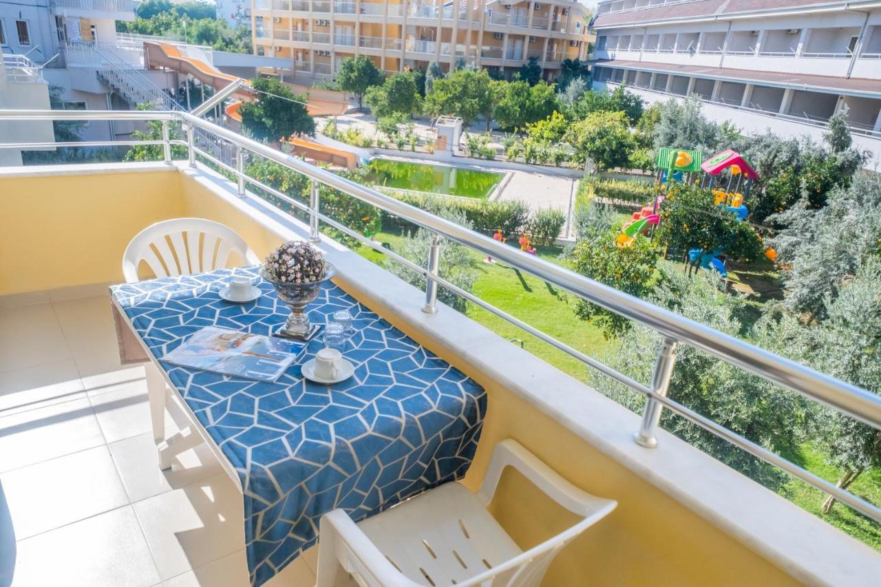 Catty Cats Garden Hotel Сиде Екстериор снимка