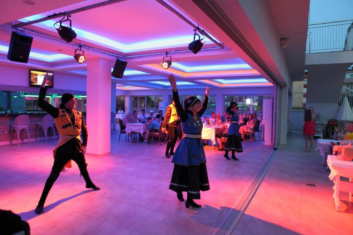 Catty Cats Garden Hotel Сиде Екстериор снимка